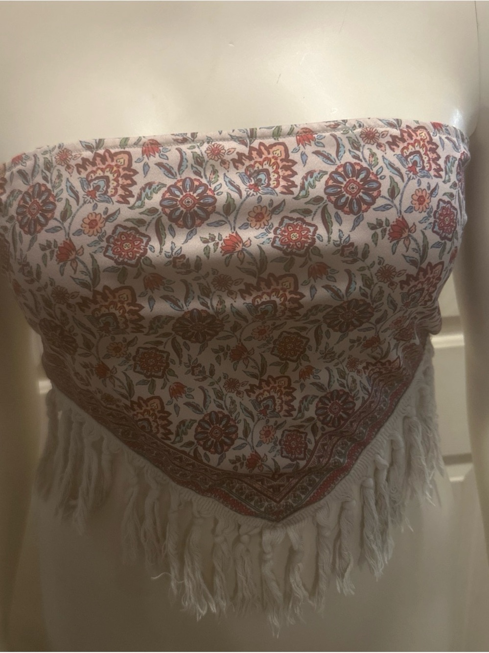 SHEIN Ivory Floral Fringe Bandana Top with Red and Blue Accents